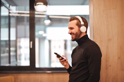 Audible: La biblioteca de audiolibros más grande